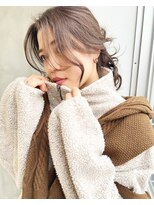 イル(ill)&nbsp;透明感カラー　ブラウンカラー　アッシュベージュ