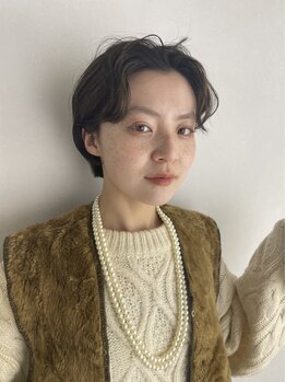 エマ 蕨(EMMA)の写真/髪質,クセを味方にした美フォルムであなただけのスタイルに。いつどこから見られてもOK♪