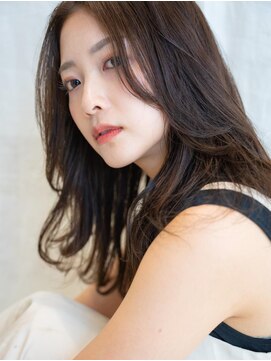 ファルファラ(farfara) 【問屋町テラス】ゆるめパーマロング（farfara）