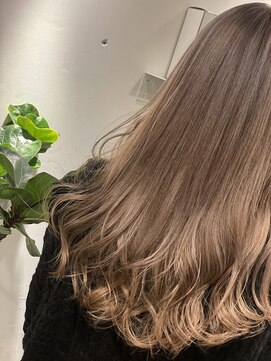 モアバイエフ(MORE byF) ダブルカラー