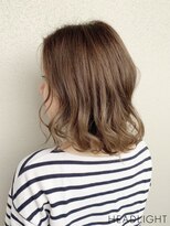 フローレス バイ ヘッドライト 川崎店(hair flores by HEADLIGHT) ミルクティーベージュ×ウェーブボブ_486M1444