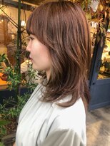 ヘアードレッシングショップ サロ(Hair Dressing Shop Salo) ミディアムレイヤー×ナチュラルブラウン