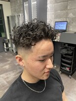 フランクスバーバーリベラルド 横浜(FRANK'S BARBER LIBERALD) ミドルスキンパーマスタイルM