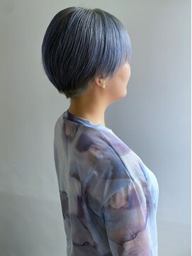 フロー 新宿(FLOW) み　ず　い　ろ