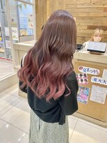 ラック 辻堂(LUCK) ピンクグラデーション