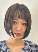 切りっぱなしボブ透明感ショコラベージュ丸みショート韓国20代
