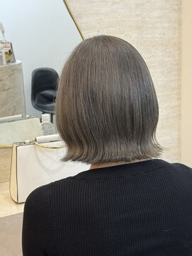 ラビス 池袋(Lovis) 《鳥越》ワンレン/小顔[エクステ/インナーカラー/韓国/池袋]