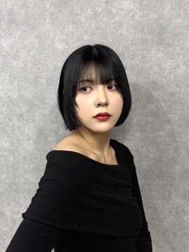 クリーブ 池袋(creeb) ボブ、顔周りレイヤー、韓国風ブルーブラック