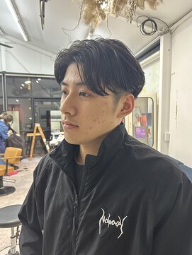 ハイジ(Heidi) 緩めメンズパーマ