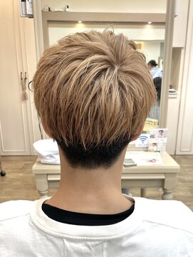 アルターリール(aL ter Rire) 韓国マッシュ/スパイキーショート/ブルーブラック[鎌取］中村