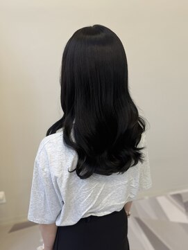 透明感ブラックカラー