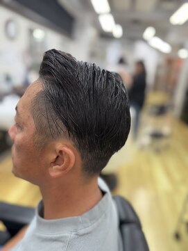 ヘアーサロンイーグル(Hair Salon Eagle) ツーブロック