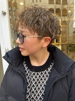 マル 薬院浄水店(MAR.co)&nbsp;パーマ風ハイトーンショート