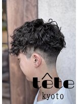 バーバーショップテト(barber shop tete)&nbsp;フェードシャドウパーマスペインカールスパイラルパーママッシュ
