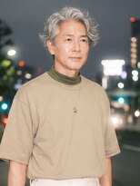 エムエイチバーバー 肥後橋(MH THE BARBER)&nbsp;グレイヘア×かき上げウェーブ【肥後橋駅・西梅田・本町】