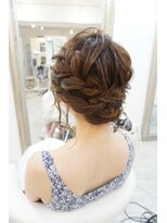 ヘアアンドメイクジップ恵比寿 (Hair＆Make ZIP)&nbsp;ゆるふわ編み込みアップスタイル　ヘアセット
