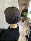 ダークグレーボブ