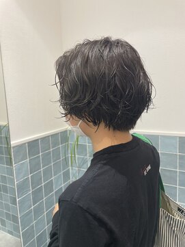 サーカス 町田(circus) スタイリング簡単パーマショート