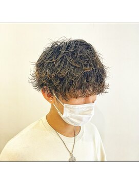 セクション(SECTION) 波巻スパイラルパーマ/アースカラー/30代・40代・50代