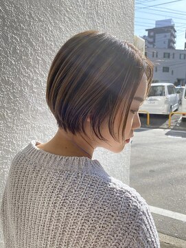 ロエ 平尾山荘(loe) 【脱白髪染めハイライト】×ショートの黄金比率！平尾/高宮