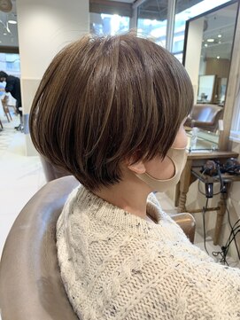 ネオリーブエム(Neolive em;) ハイライト×マッシュショート☆