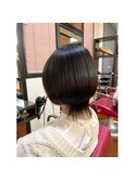 髪質改善ストレート　ウルフカット