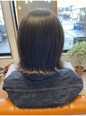 切りっぱなしボブ×オリーブアッシュ