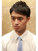 ツーブロックの束感ショートスタイル