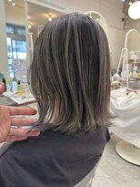 ロミー 本厚木(ROMMY.)&nbsp;【ハイライト】バレイヤージュ切りっぱなしボブ外ハネボブ◎