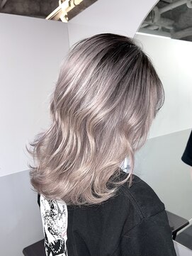 エゴ 池袋(EGO) バレイヤージュボブ