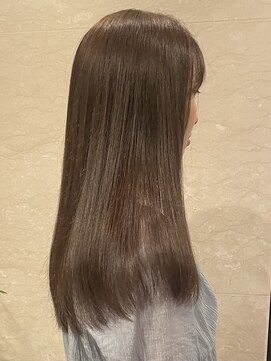 六本木美容室 西麻布店 艶髪◎ストレートスタイル
