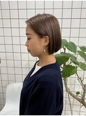 大人可愛いナチュラルストレートボブ