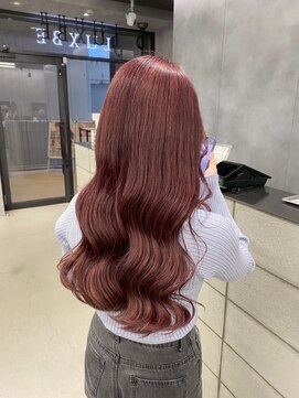 ラックスビールーチェ 沖縄那覇イオンモール店(LUXBE LUCE) 艶感抜群/ピンクブラウン