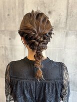 アーチ(ARCH)&nbsp;編みおろしヘア 《 ARCH Mayu 》