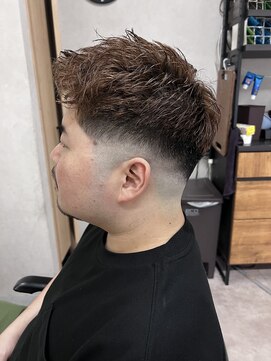 ランドバイハバナ 浅草(LAND by HAVANA) フェードショート stylist 松風 コウ