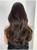 ロンググレージュ顔周りレイヤー韓国ヘアおくれ毛_ba565392