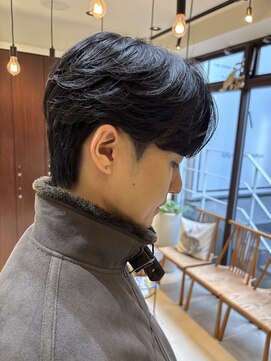 アルム オモテサンドウ(ALLM omotesando) 韓国風カルマパーマ メンズ韓国ヘア メンズカット