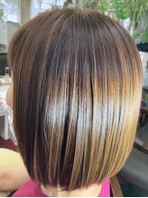 ヘアーアンドメイク フラット ヒルズ(Hair&Make FLAT HILLS)