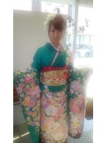 レゴリス プレミア ヘアー(REGOLITH PREMIER HAIR) 編み込みカール