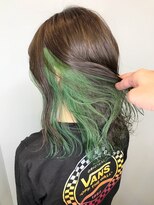 オーティティ(O-TETE)&nbsp;O-tete インナーカラー裾カラー2wayスタイルグリーン系