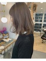 シキ 渋谷(siki) 【siki】くすみベージュロブ(原宿/表参道)