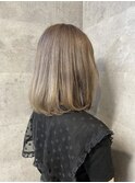 1ブリーチで仕上げるベージュカラー/ミディアムボブ【池袋】