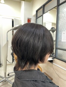 ヘアーメイク ニューヨーク 千駄木店(Hair Make NEWYORK) ウルフカット