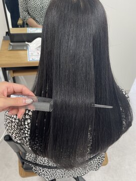 ウル 岡山駅店(ULu.) 艶髪ロング縮毛矯正