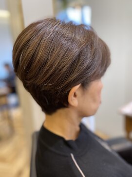 ドラマチックヘア 川鶴店 耳かけショート