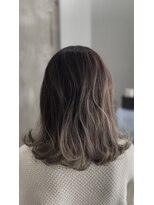 アルール バイ フェローズ(ARULE by fellows)&nbsp;バレイヤージュカラーミディアムボブ