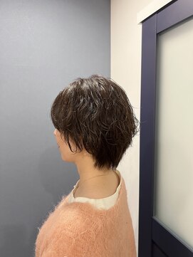 ビー(Be) ショートヘアー