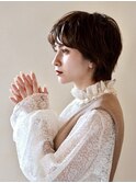 大人可愛いショート× 暗めカラー／オリーブベージュ/プチウルフ