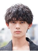 天神10代20代シャドウパーマゆるめメンズマッシュウルフカット