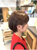 マッシュショート ブラウンカラー お顔周りカット